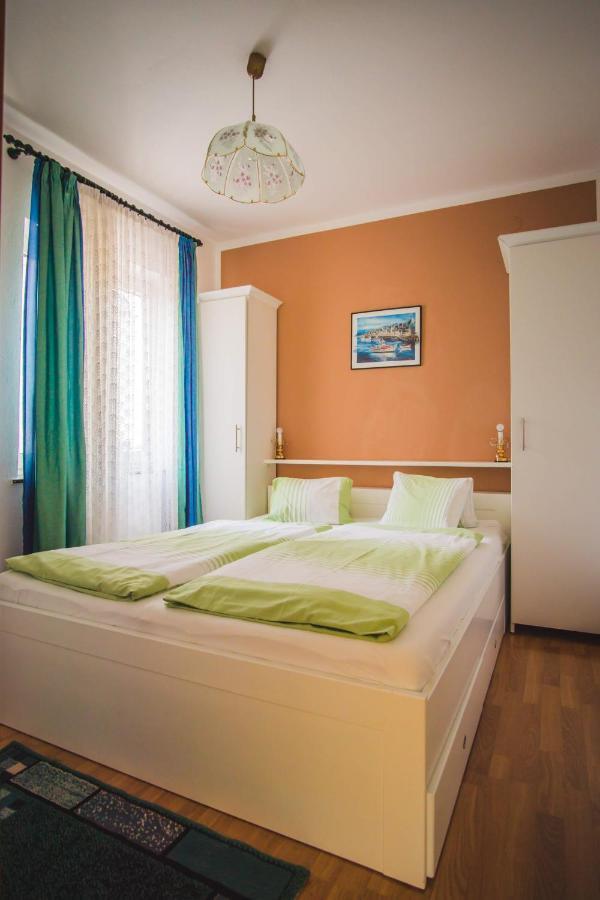 Apartmani Mili مالينسكا المظهر الخارجي الصورة